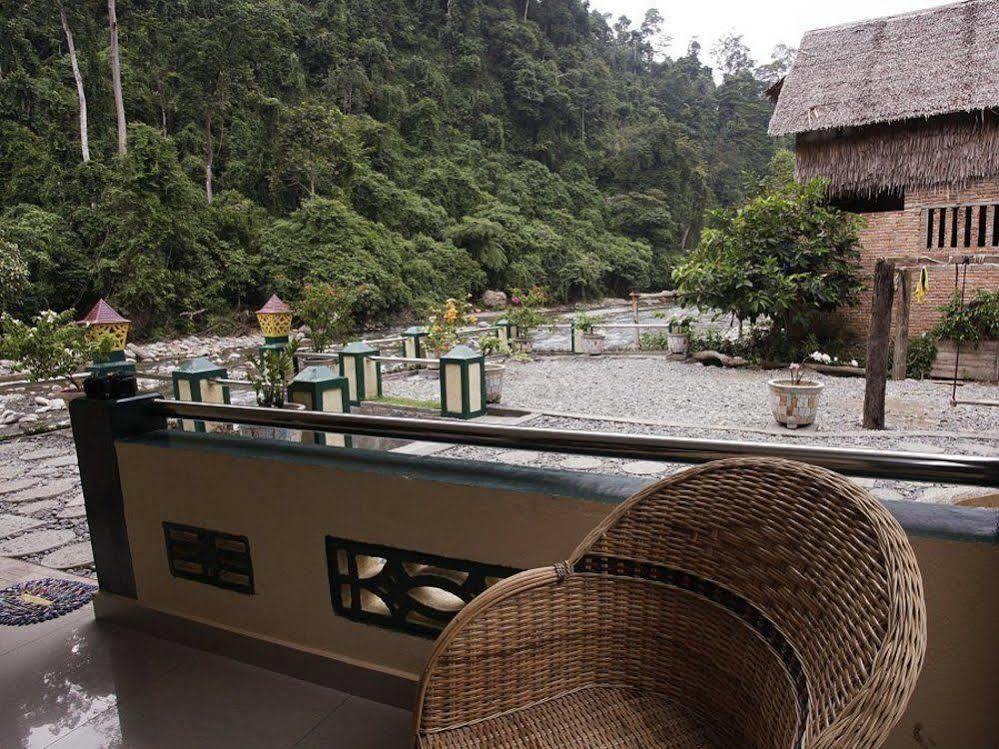Indra Valley Inn بوكيت لاوانج المظهر الخارجي الصورة